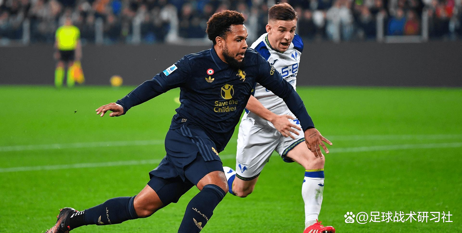 尤文图斯门将神勇扑出点球力保三分