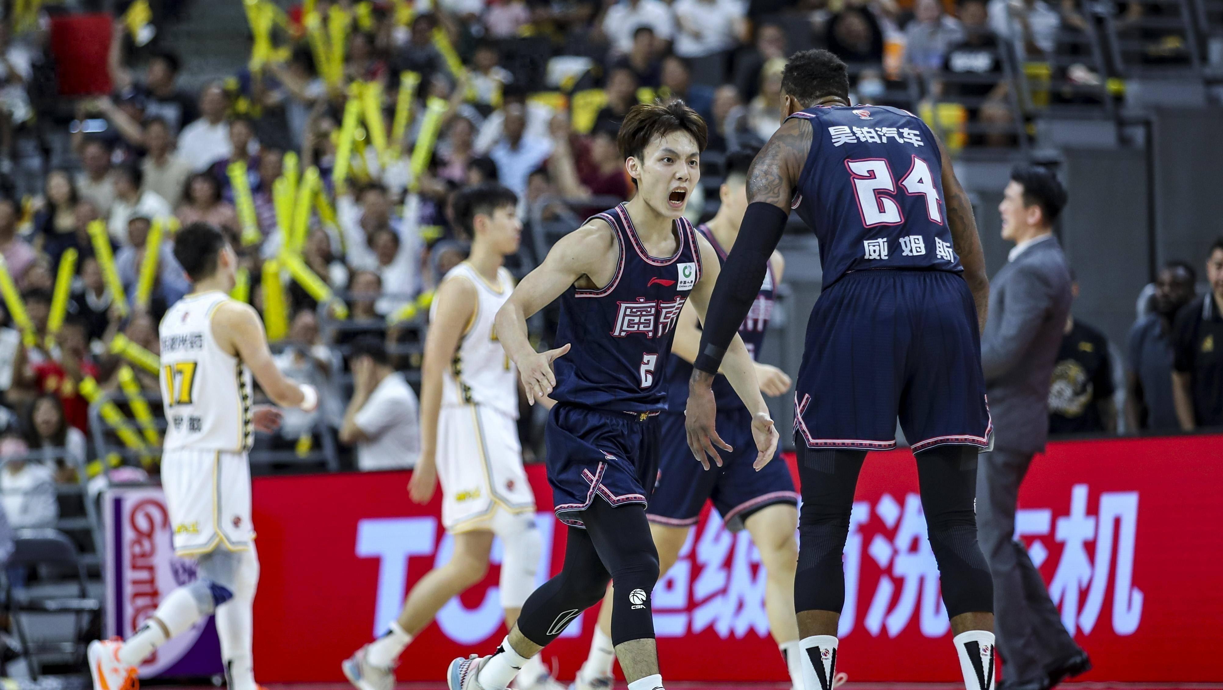 开云体育官方网站-广东队豪取五连胜，领跑积分榜，劲敌随时待战的简单介绍