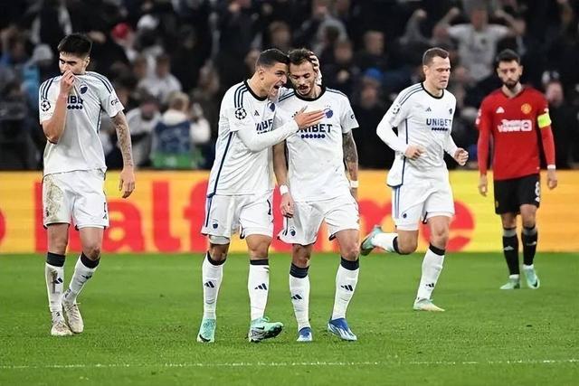 曼城客场大胜尤文图斯联赛小组榜首