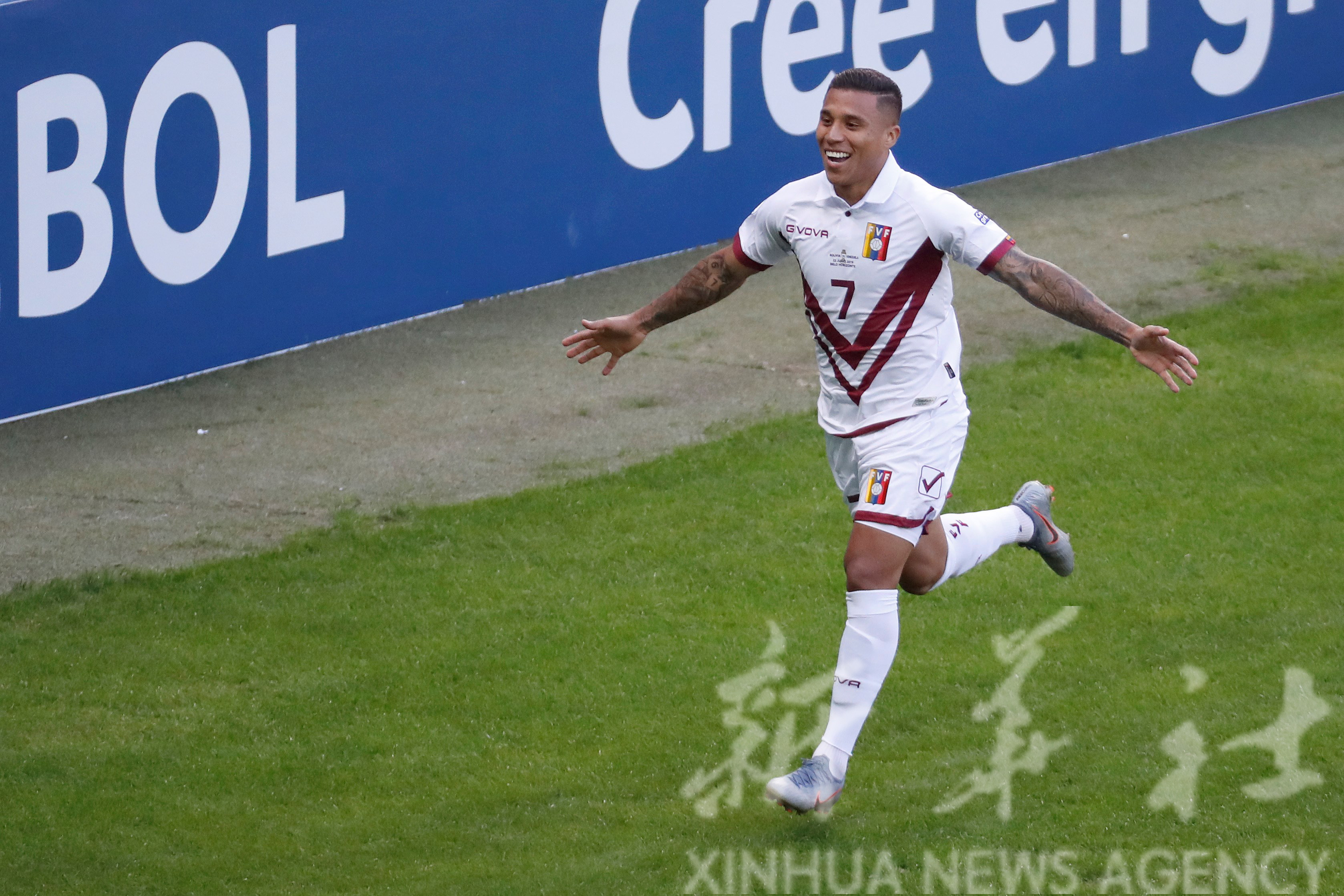 包含玻利维亚-输给荷兰，欧预赛告负的词条