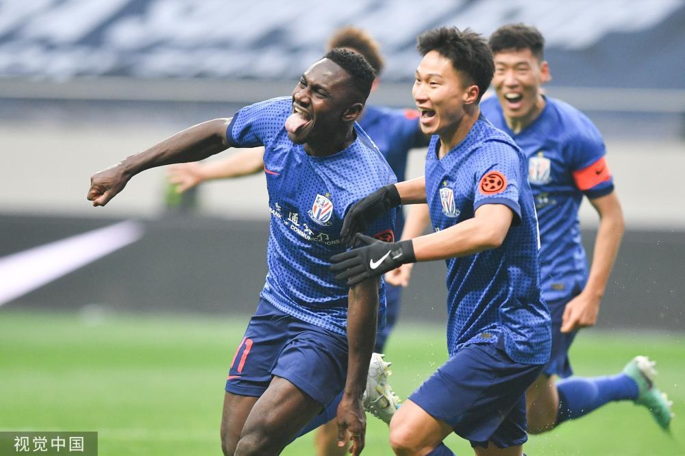 中超赛场群雄争霸，激烈角逐精彩纷呈的简单介绍