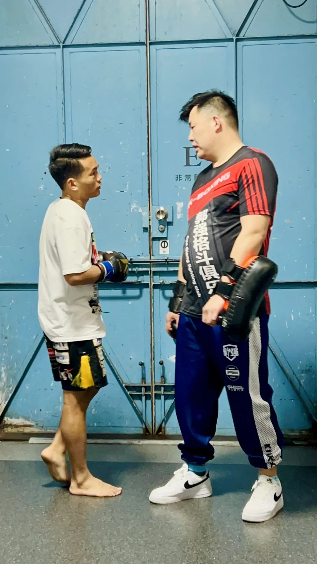 包含格拉纳达坚守阵地,客场战胜实力均衡对手的词条 包含格拉纳达坚守阵地,客场战胜实力均衡对手的词条