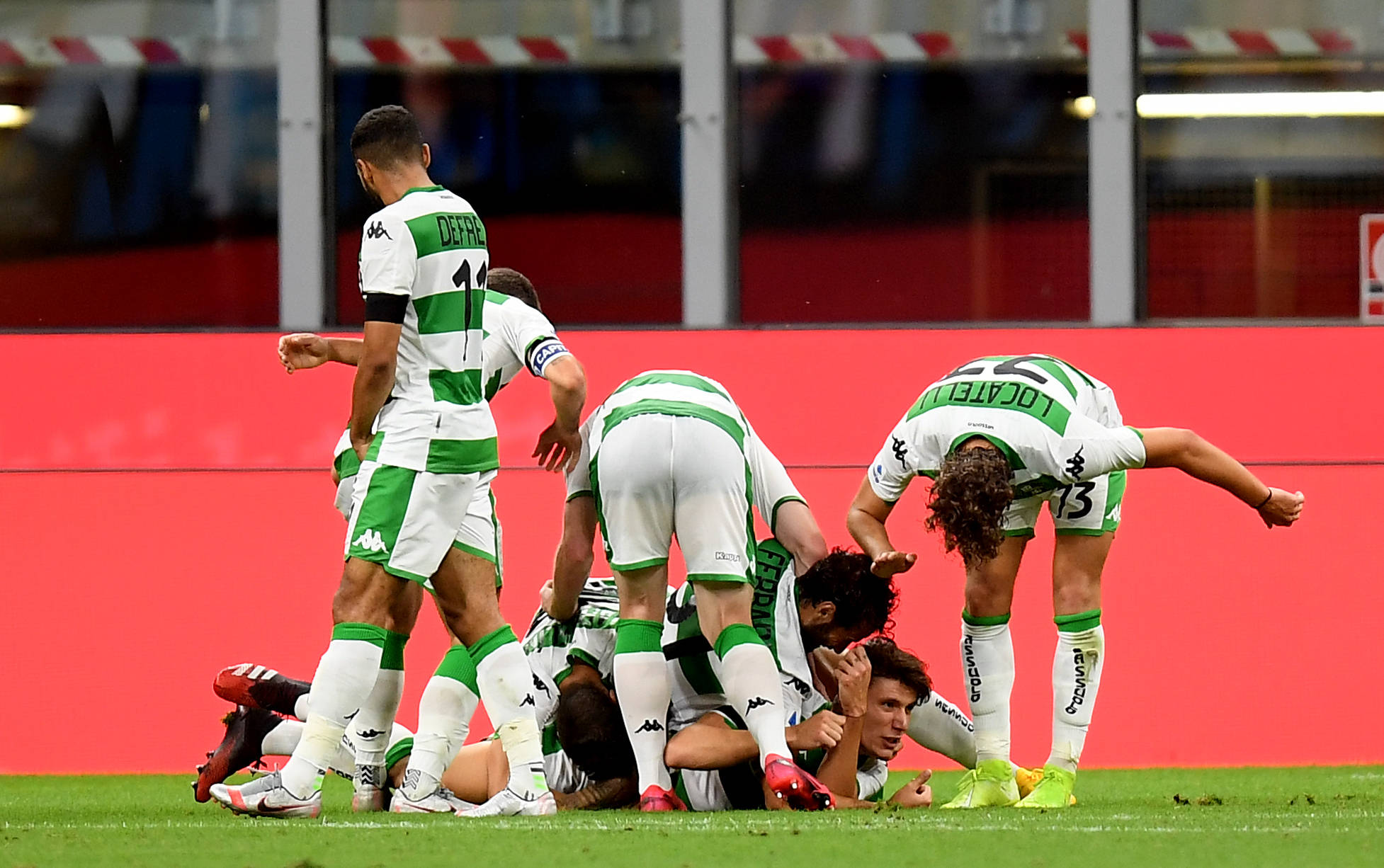 罗马主场爆冷,被萨索洛逼平 罗马主场爆冷,被萨索洛逼平