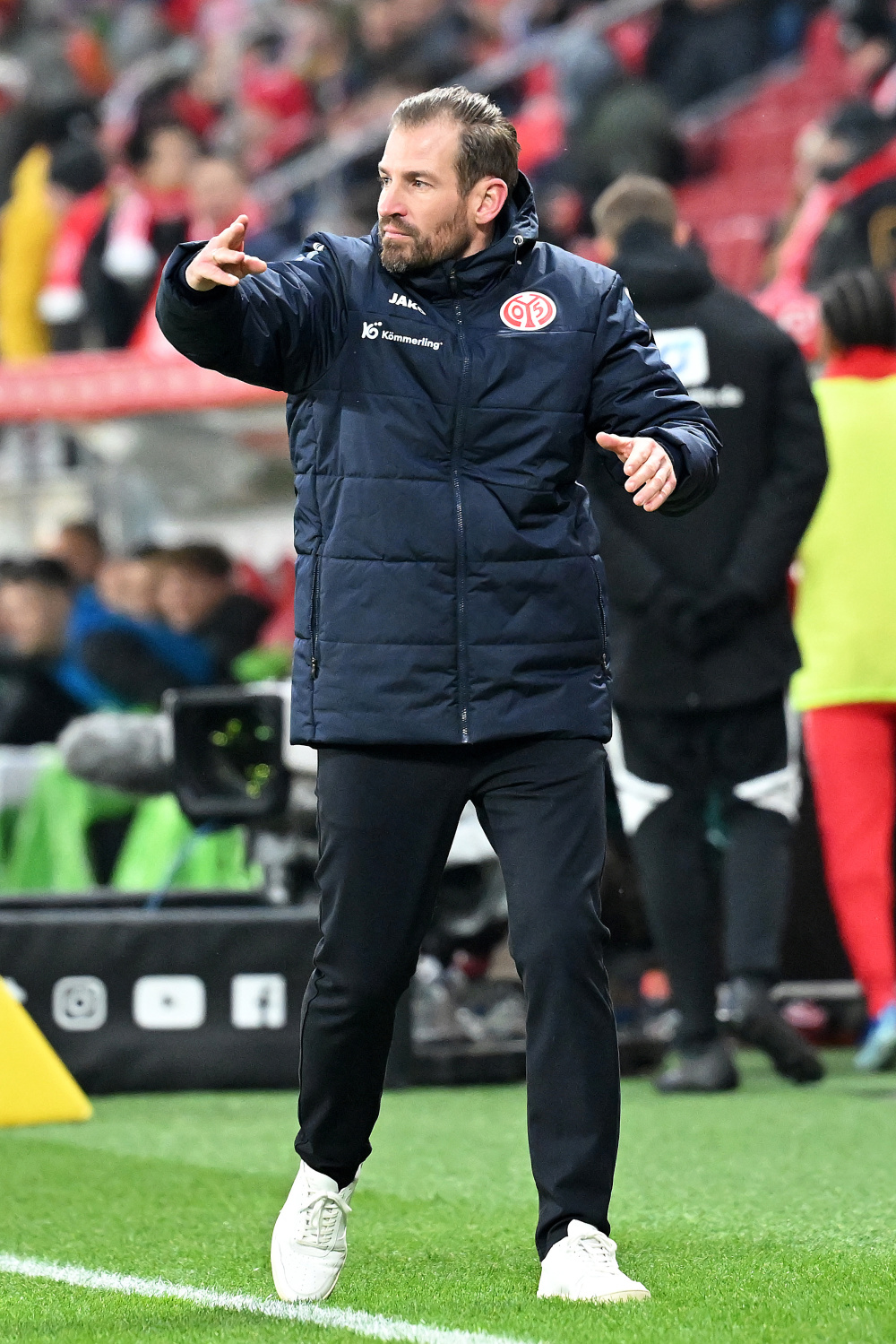 开云体育APP下载-包含沃尔夫斯堡球员伤情恢复，备战下轮比赛的词条