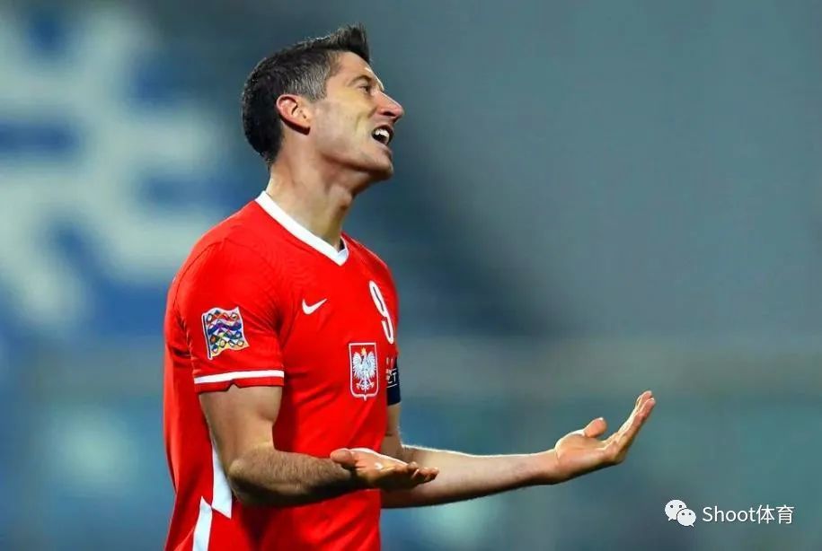 意大利客场大胜波兰，保持不败战绩的简单介绍