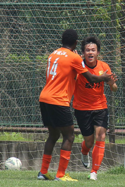 武汉卓尔主场战平重庆力帆，互有取舍的简单介绍