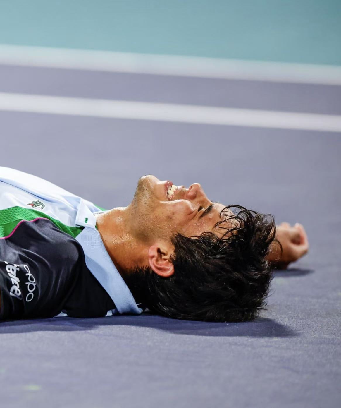 墨西哥球员在洲际锦标赛中牢牢守住防线的简单介绍