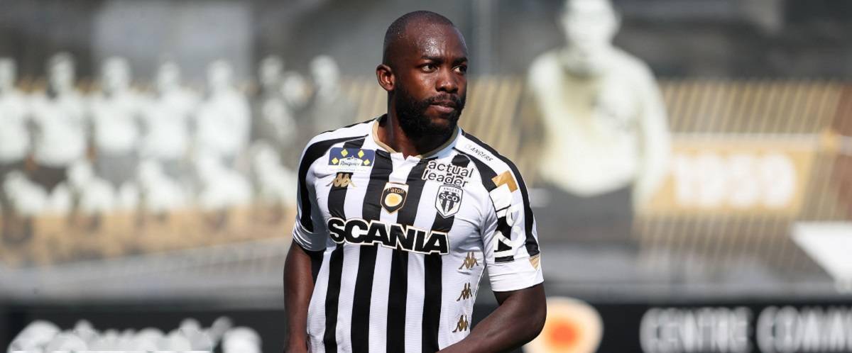 史特拉斯堡战胜第戎继续传奇 史特拉斯堡战胜第戎继续传奇