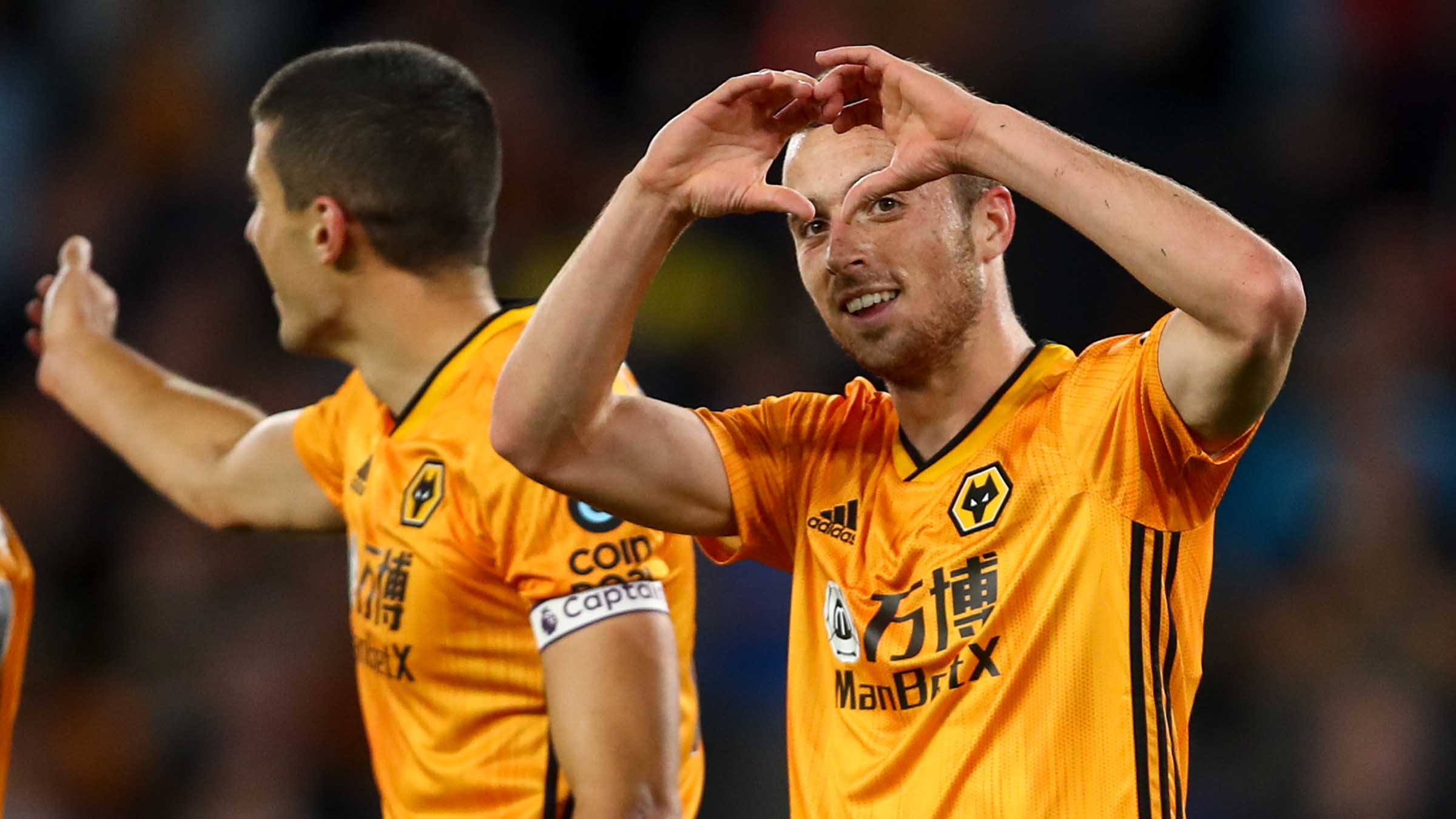 包含热那亚瞄准转会市场，寻找强援的词条