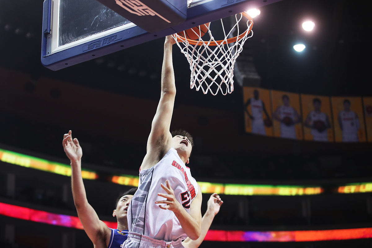 开云APP-包含广东宏远遭遇突袭，惨败于山西队的词条