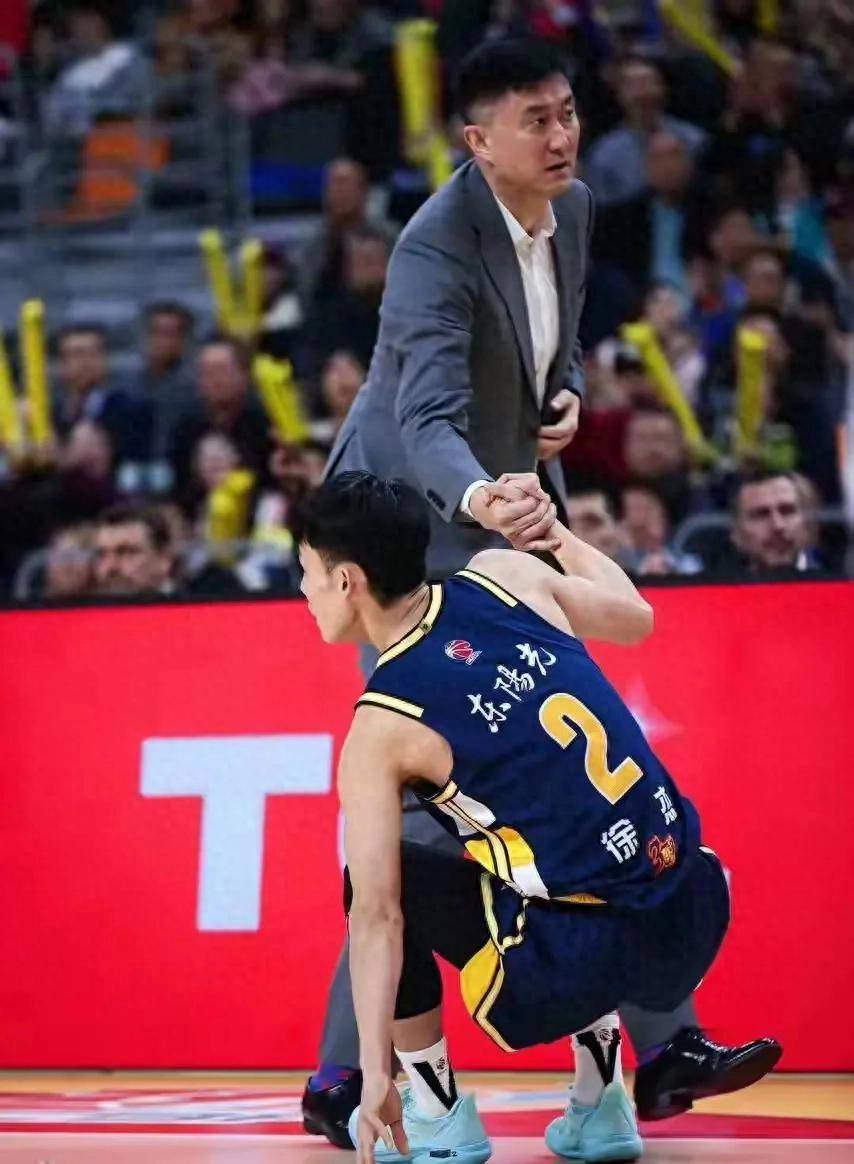 开云体育平台APP-辽宁男篮力克强敌，稳坐积分榜第一的简单介绍