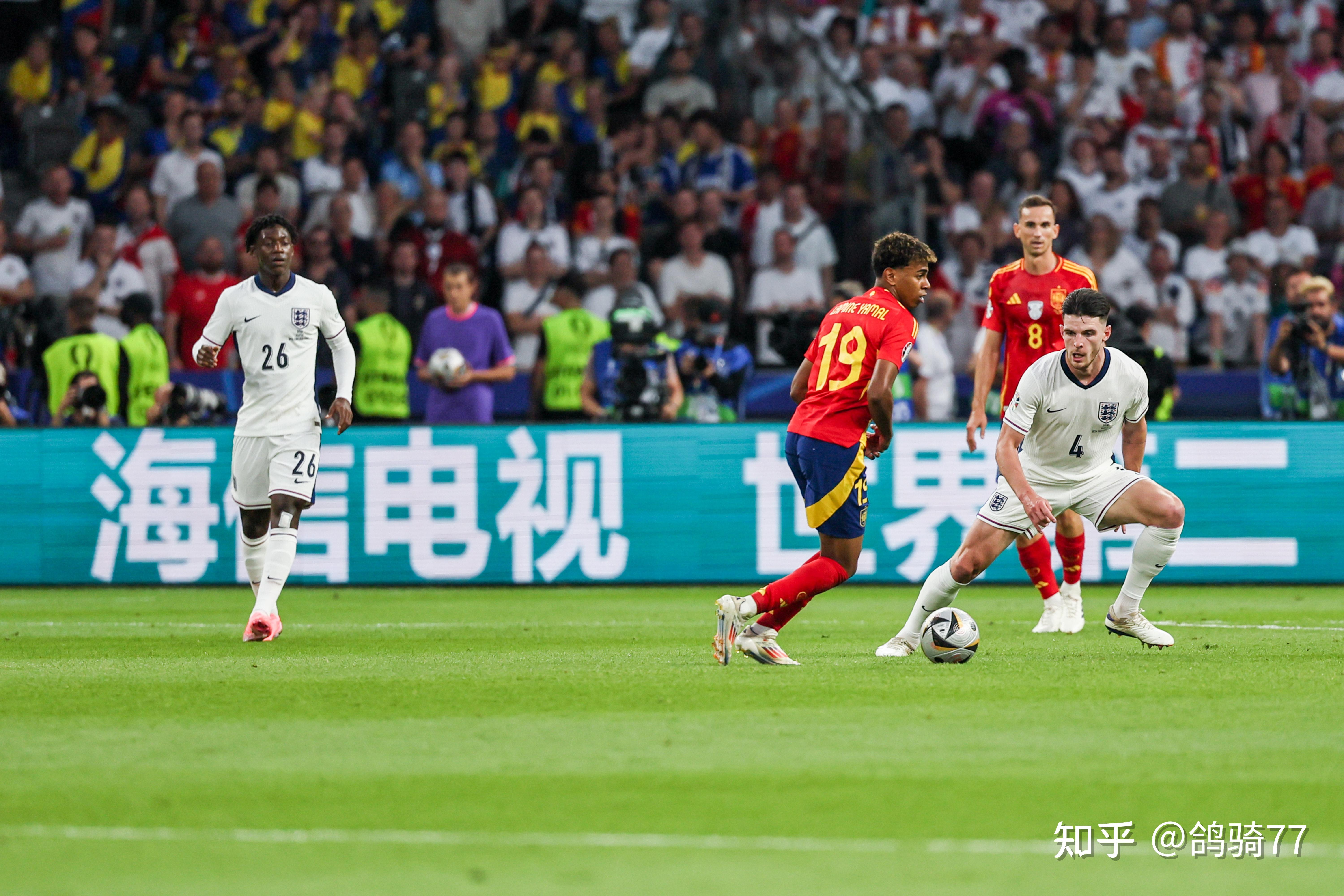 乌克兰大胜西班牙，欧洲国家联赛强势晋级