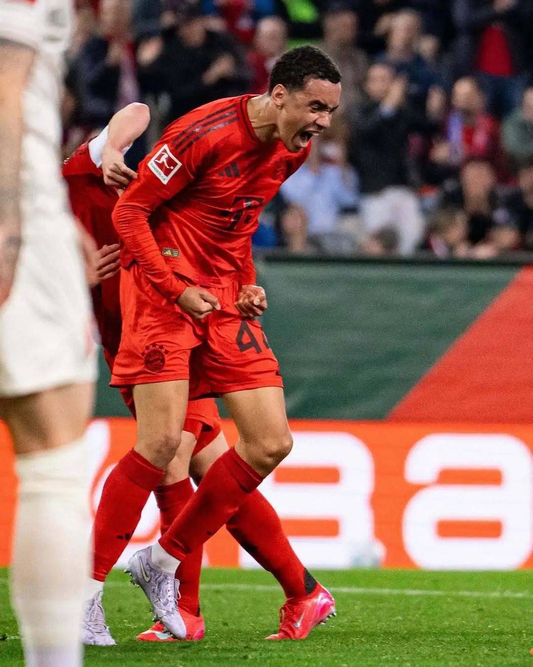 奥格斯堡客场失利,战绩再次下滑 奥格斯堡客场失利,战绩再次下滑