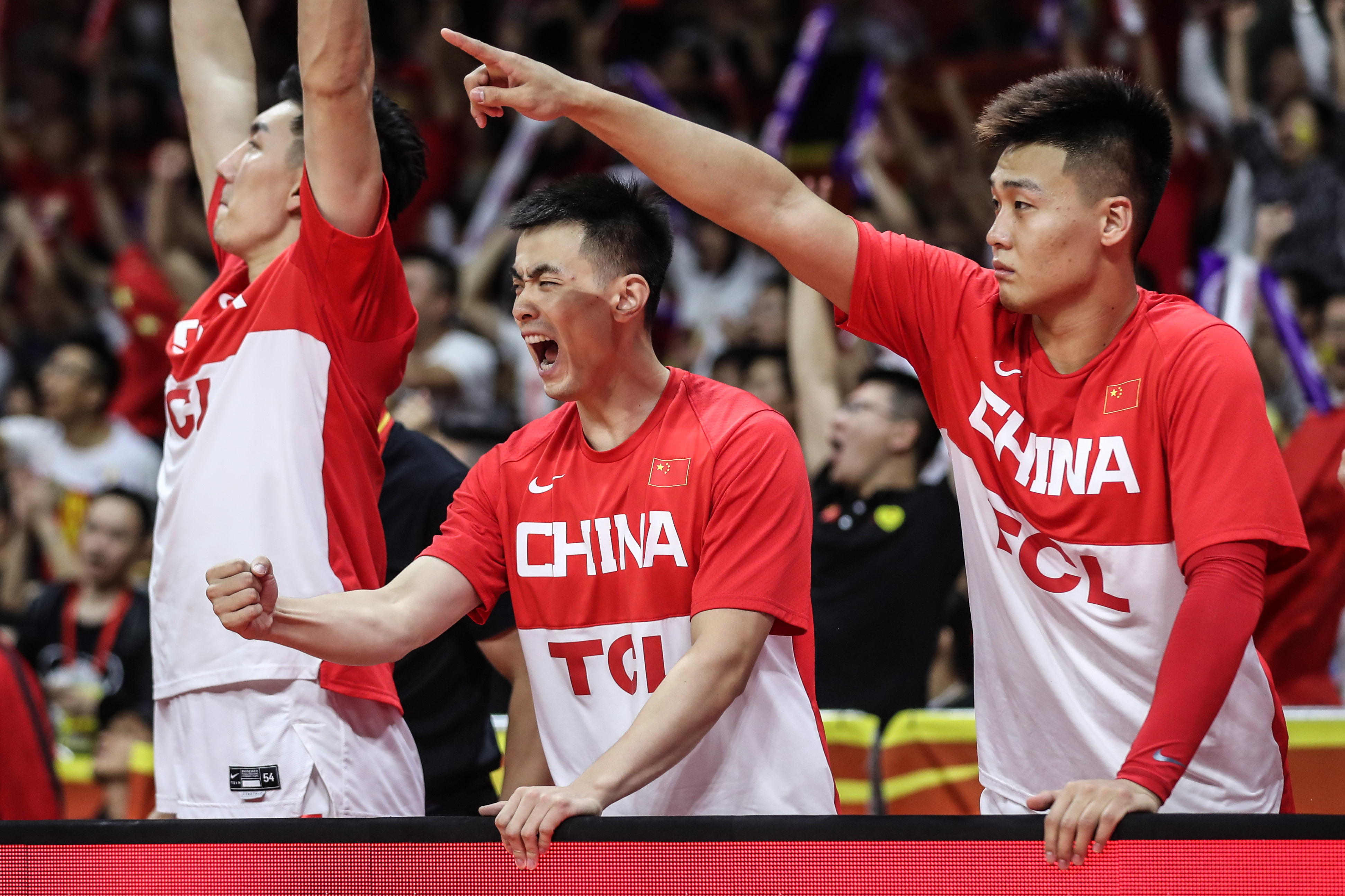 尼日利亚队在比赛中掌控局势 尼日利亚队在比赛中掌控局势