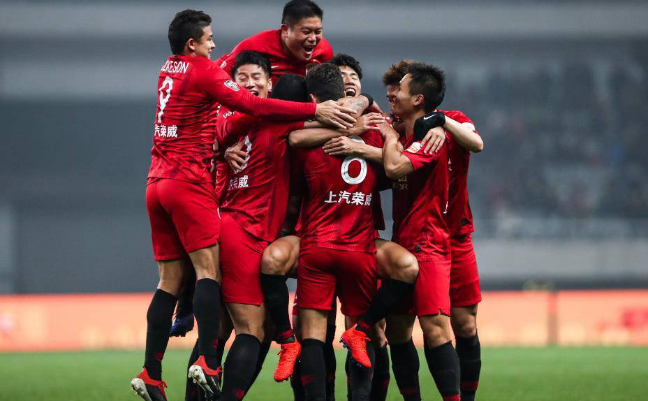 上港客场战平鲁能，亚冠资格一波三折