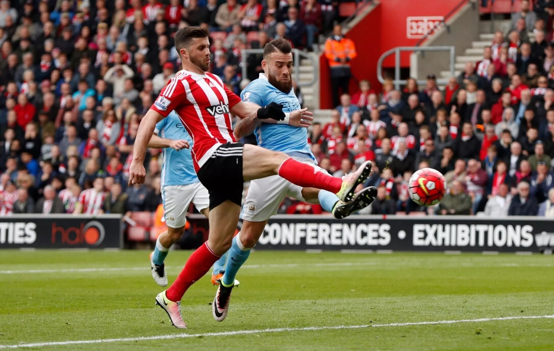 开云体育在线-南安普顿主场不敌曼城，保级形势一片黑暗