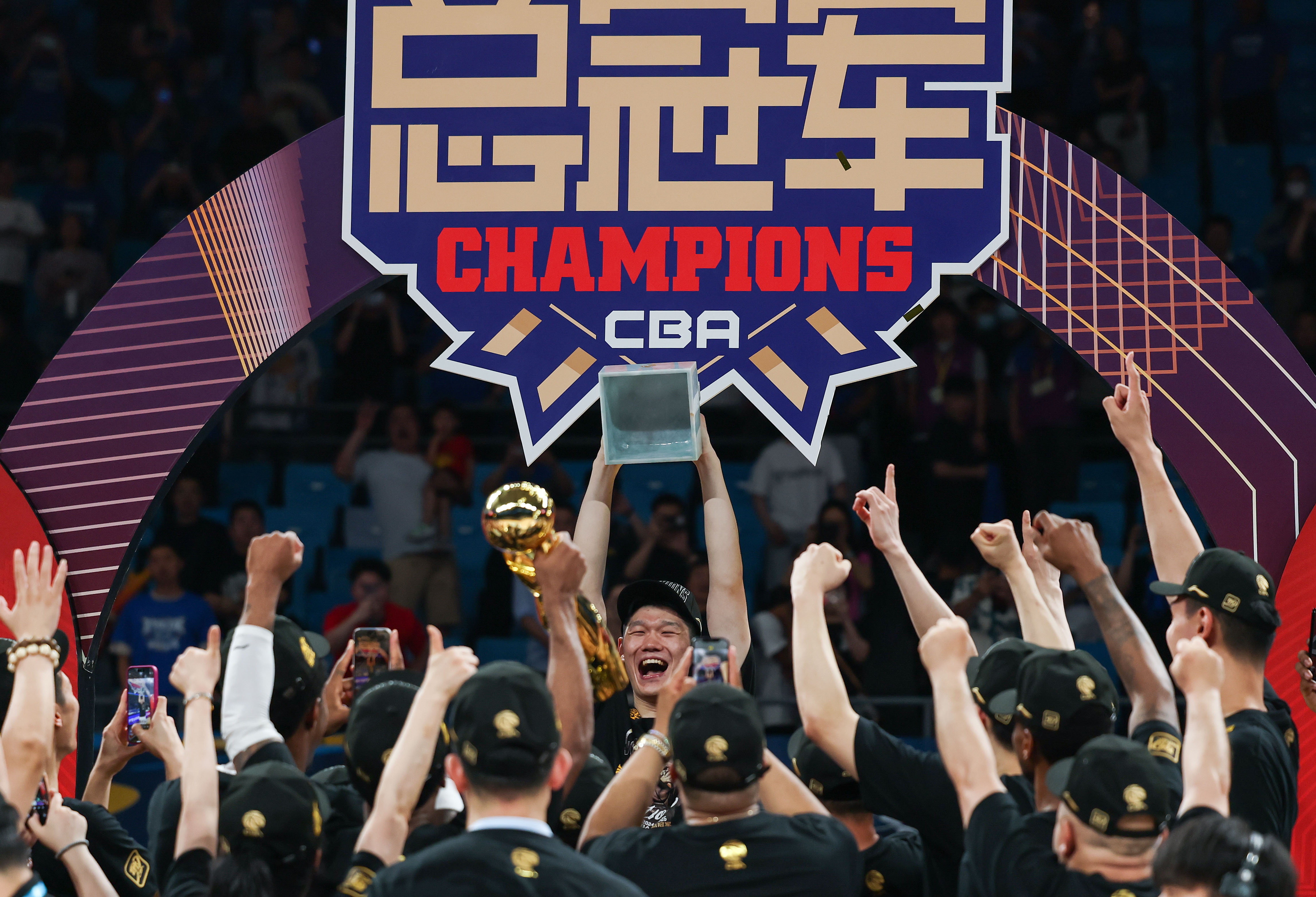 佛山男篮获得新赛季常规赛胜利