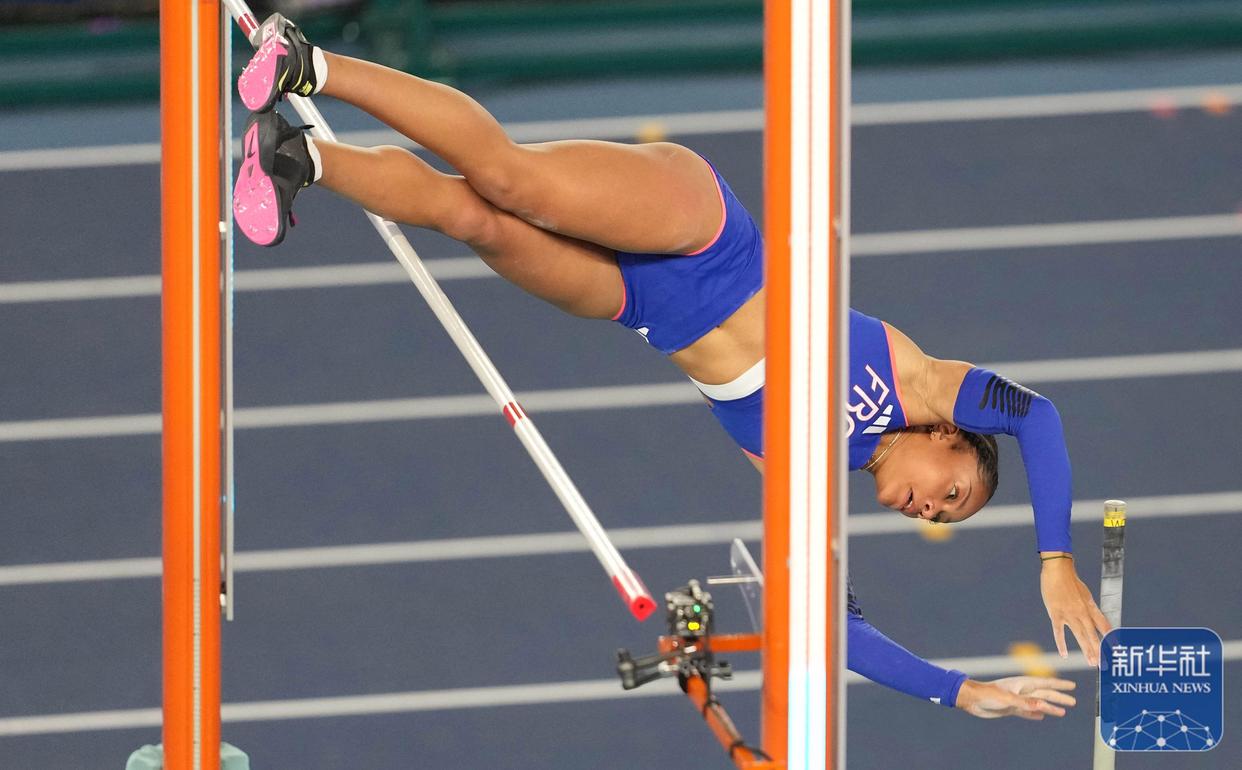 法国田径选手突围，夺得季军