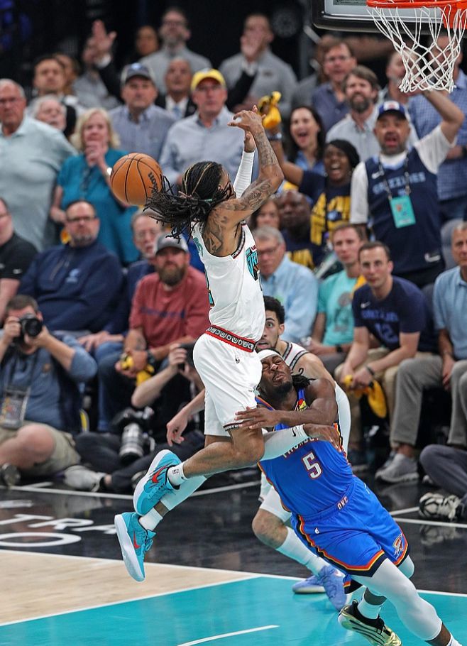 桑德豪森队实现了一场令人惊叹的逆转胜利