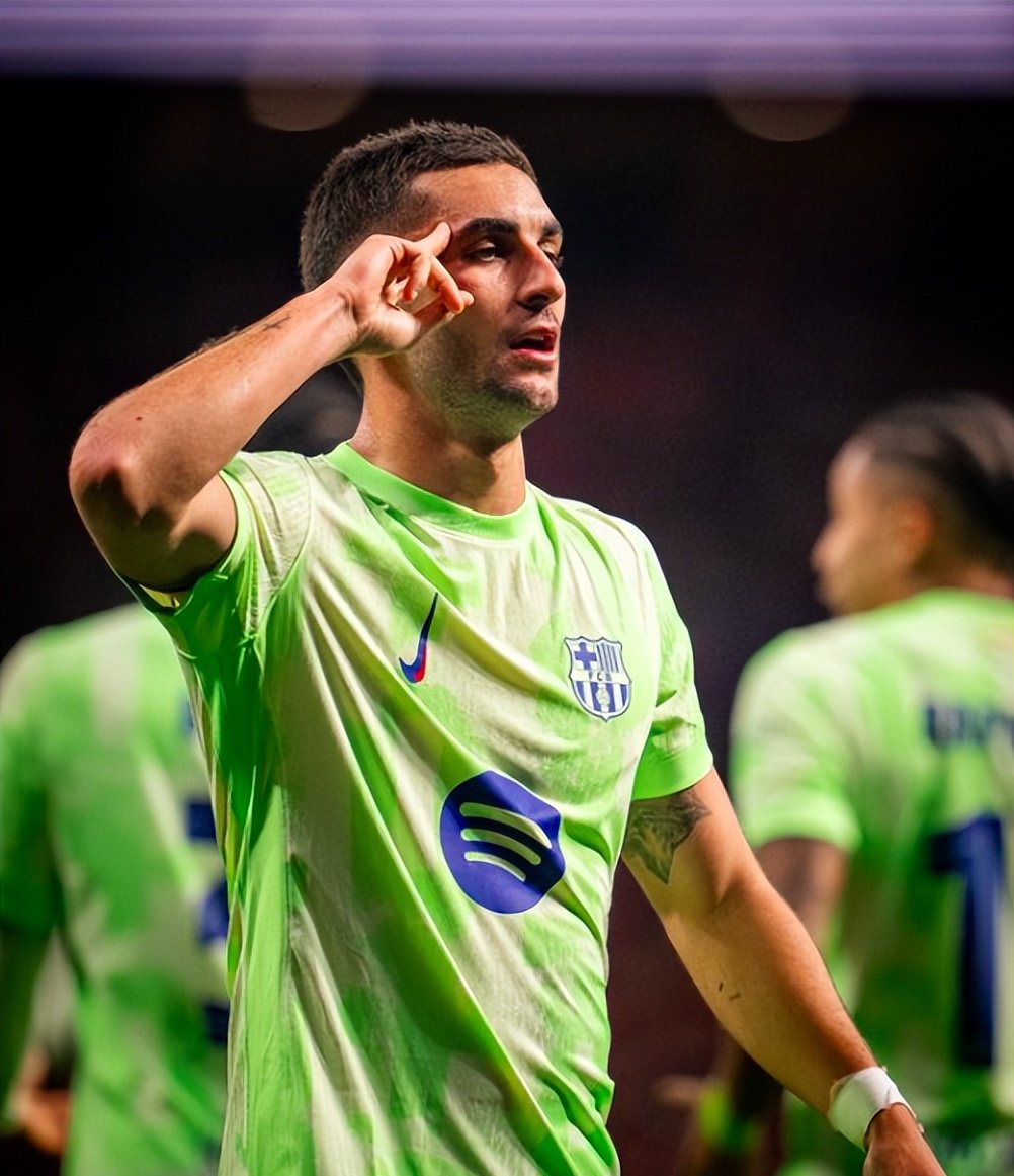 西班牙在离开比赛中保持佳状态