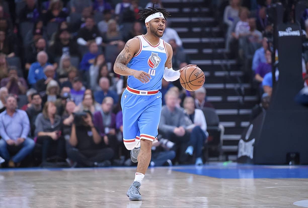 开云官网-顶尖球员展示出色球技，感受比赛乐趣