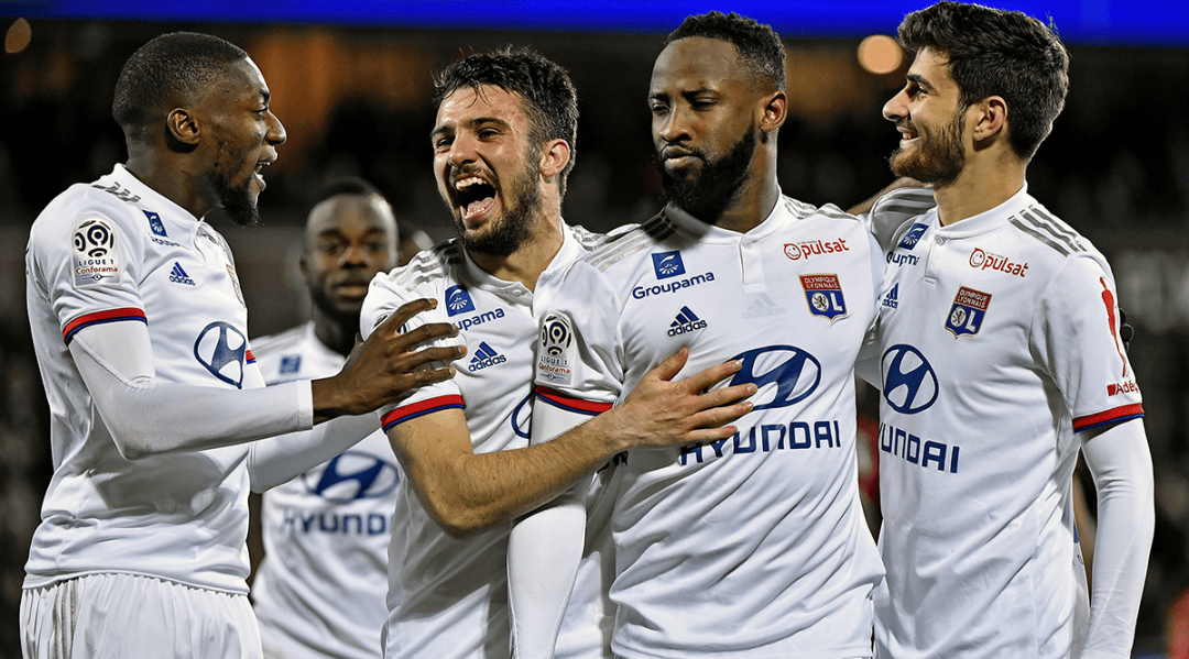 开云下载-里尔击败南特，暂时排名法甲榜首