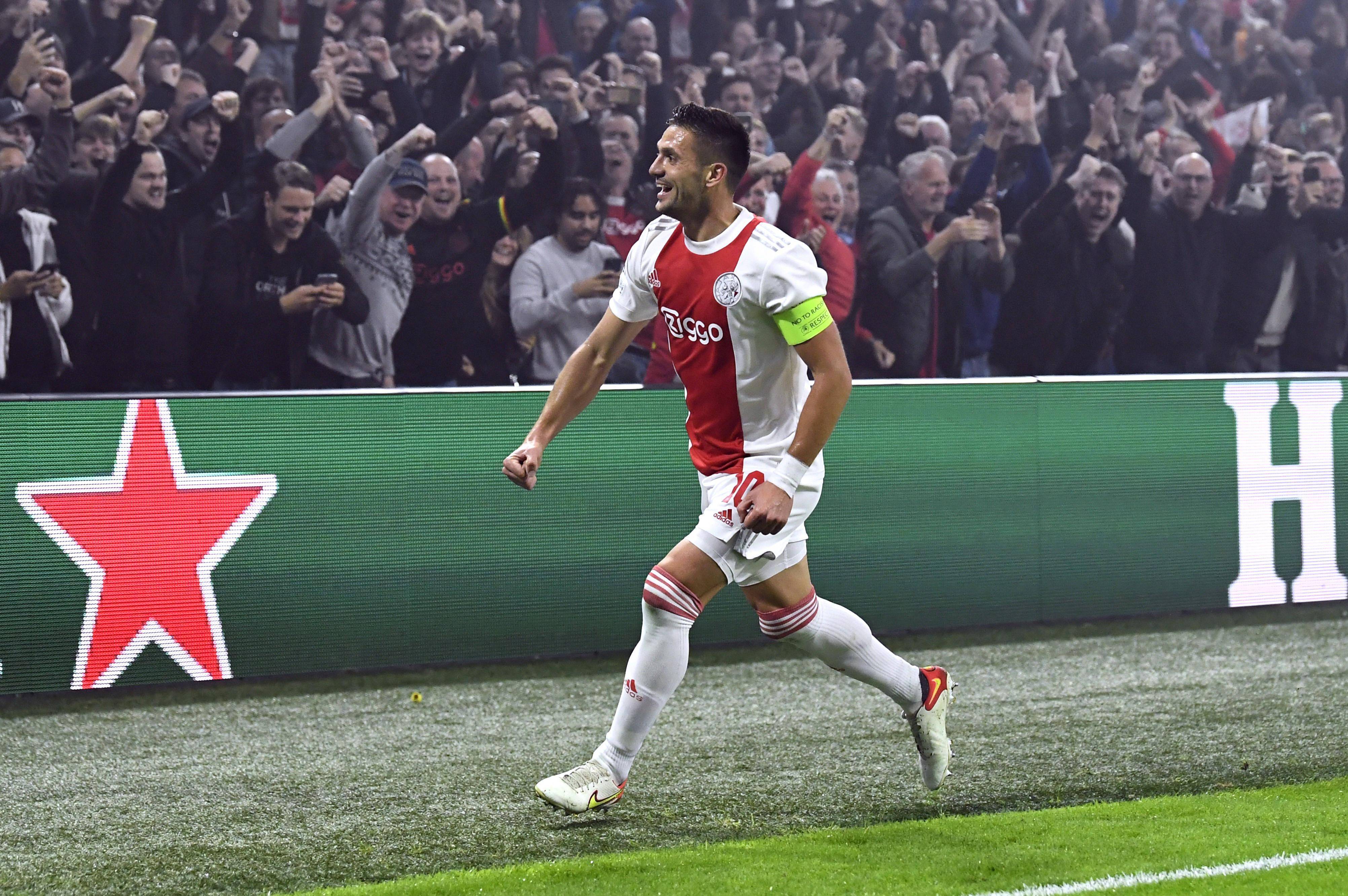 阿贾克斯连胜被终结，遭遇联赛首败的简单介绍