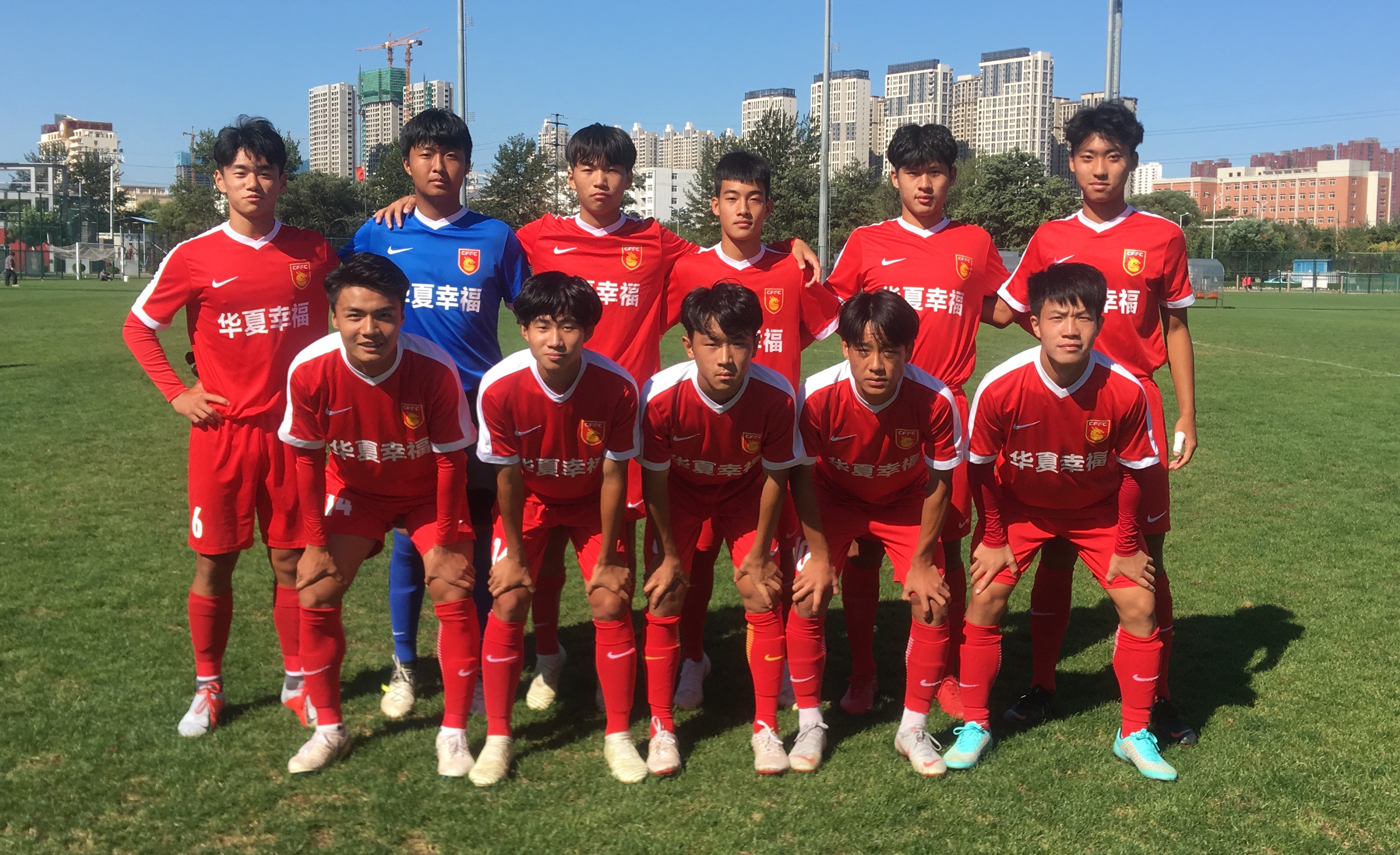 广东华夏幸福主场大胜，稳坐积分榜前列