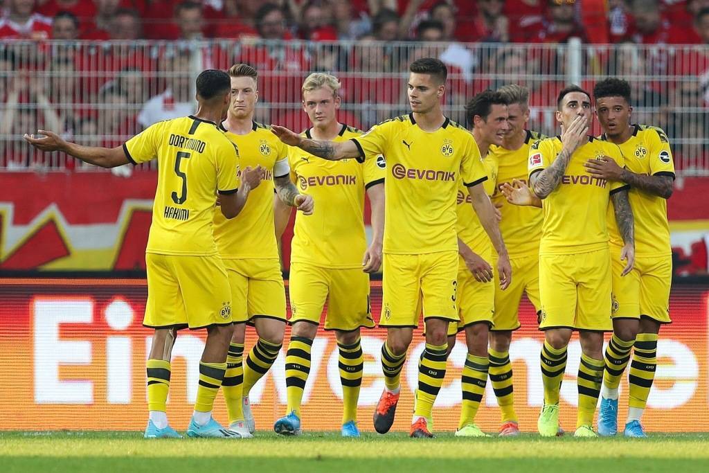 关于斯图加特后防稳固表现，助球队连续净胜对手的信息