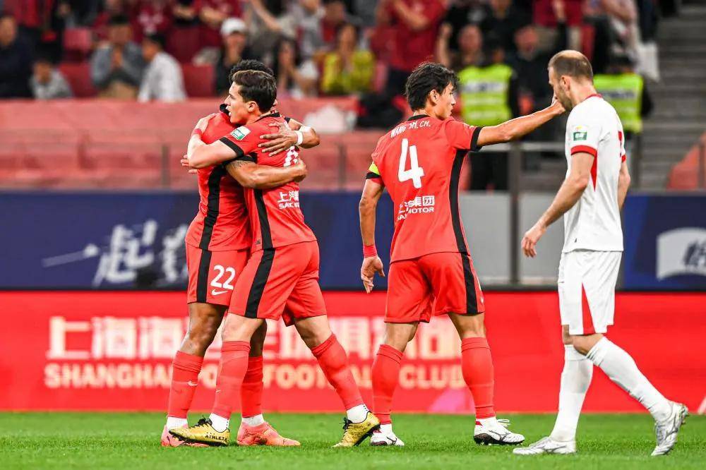 美国球队有意收购一位巴西中场 美国球队有意收购一位巴西中场