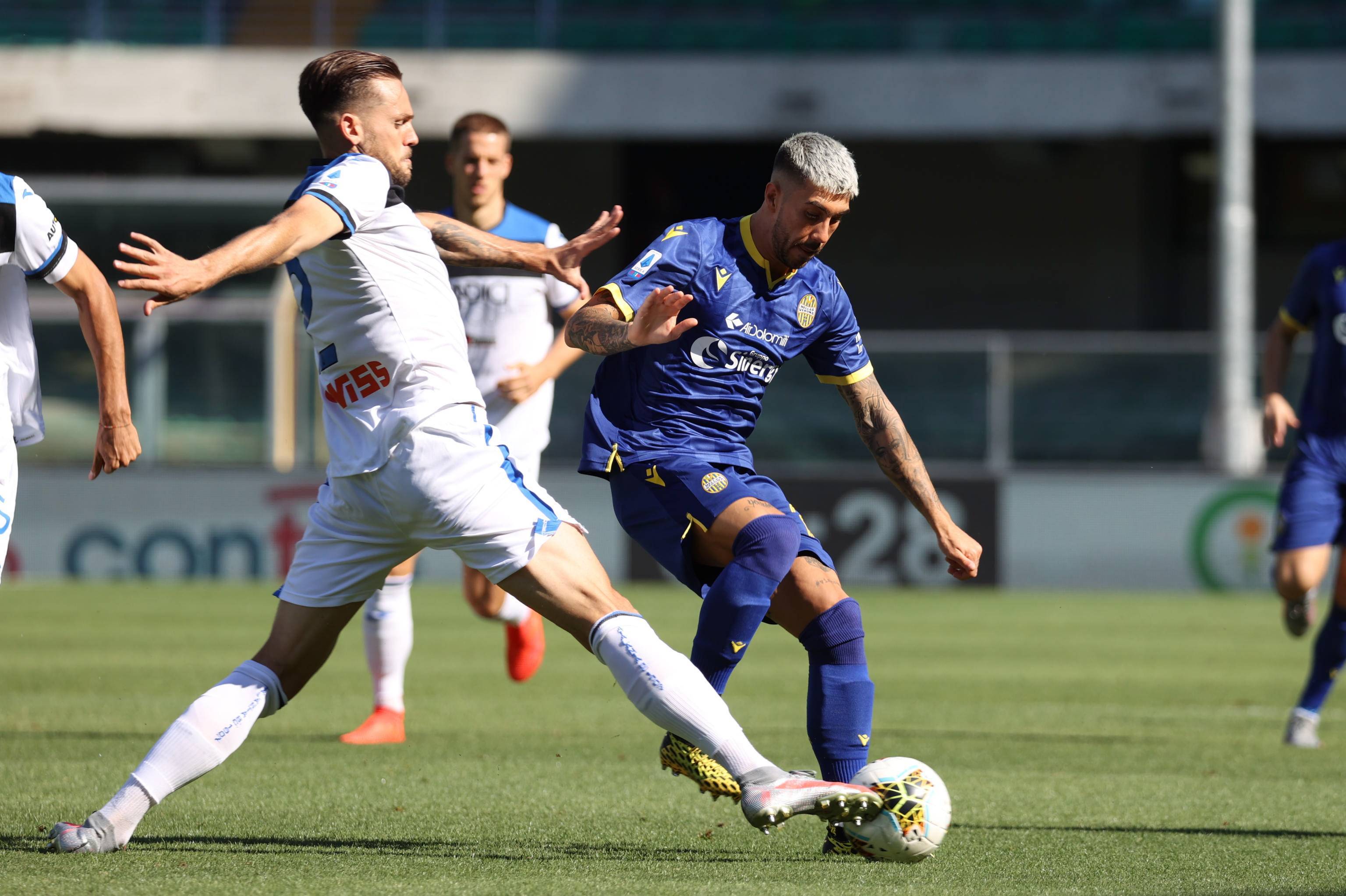 亚特兰大在精彩比赛中获得胜利，球迷振奋！