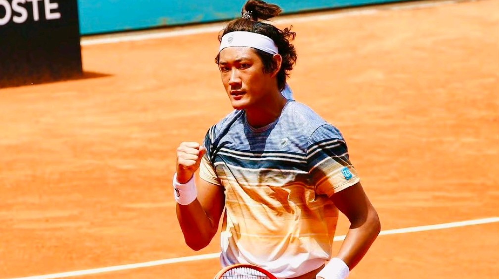 关于匈牙利一路顽强，小组赛末轮争夺晋级机会的信息