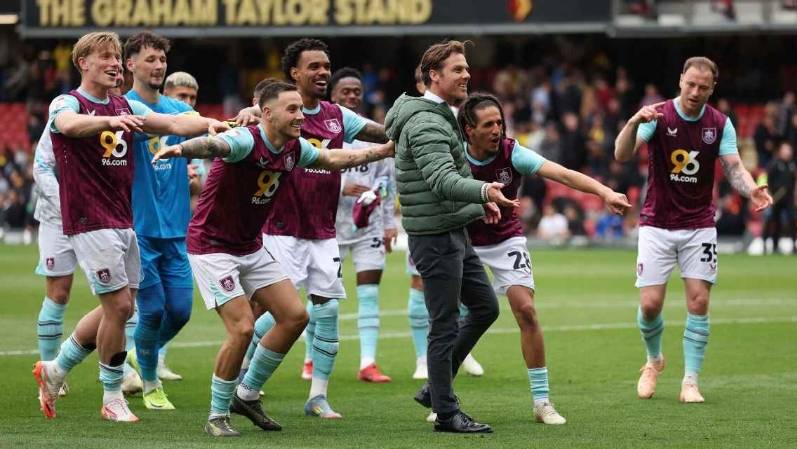 开云APP-利兹联客场大捷，提升士气信心满满