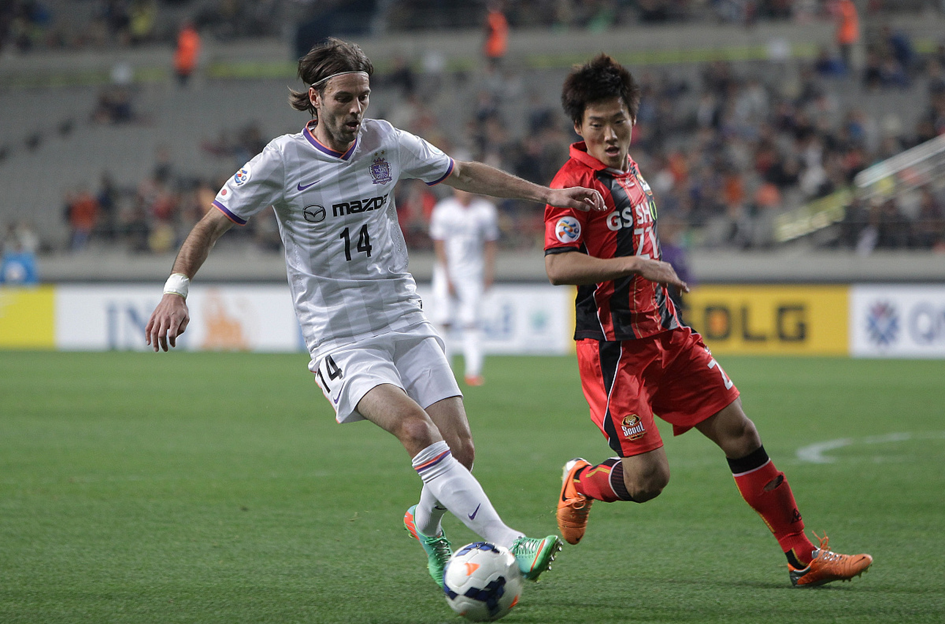 开云下载-包含江苏苏宁客场战平成都谢菲联，取得宝贵积分的词条