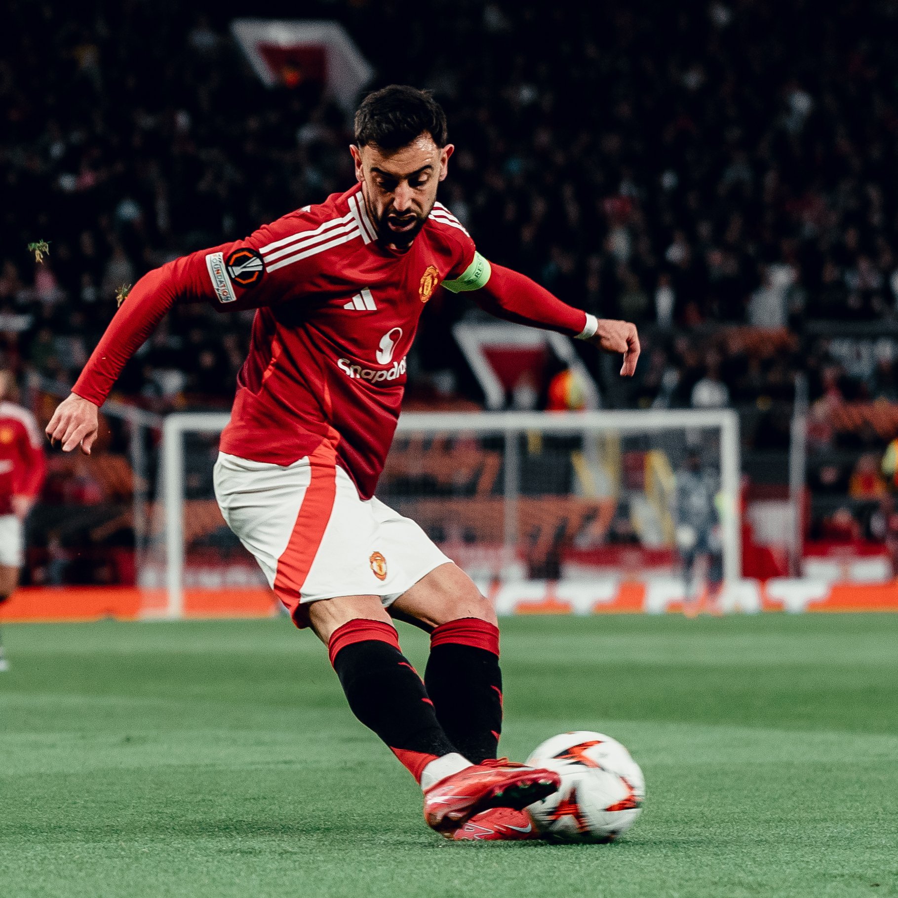 里昂球员积极备战下一场比赛，迎接激烈对决的简单介绍