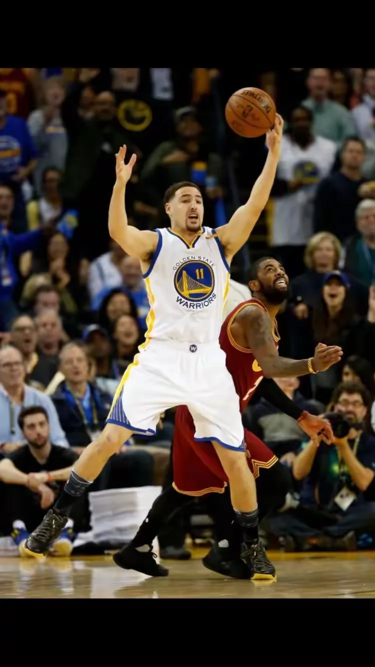 KT鏖战GEN，Keria关键团战开团秒人宿敌对决成都决赛之夜，技惊四座