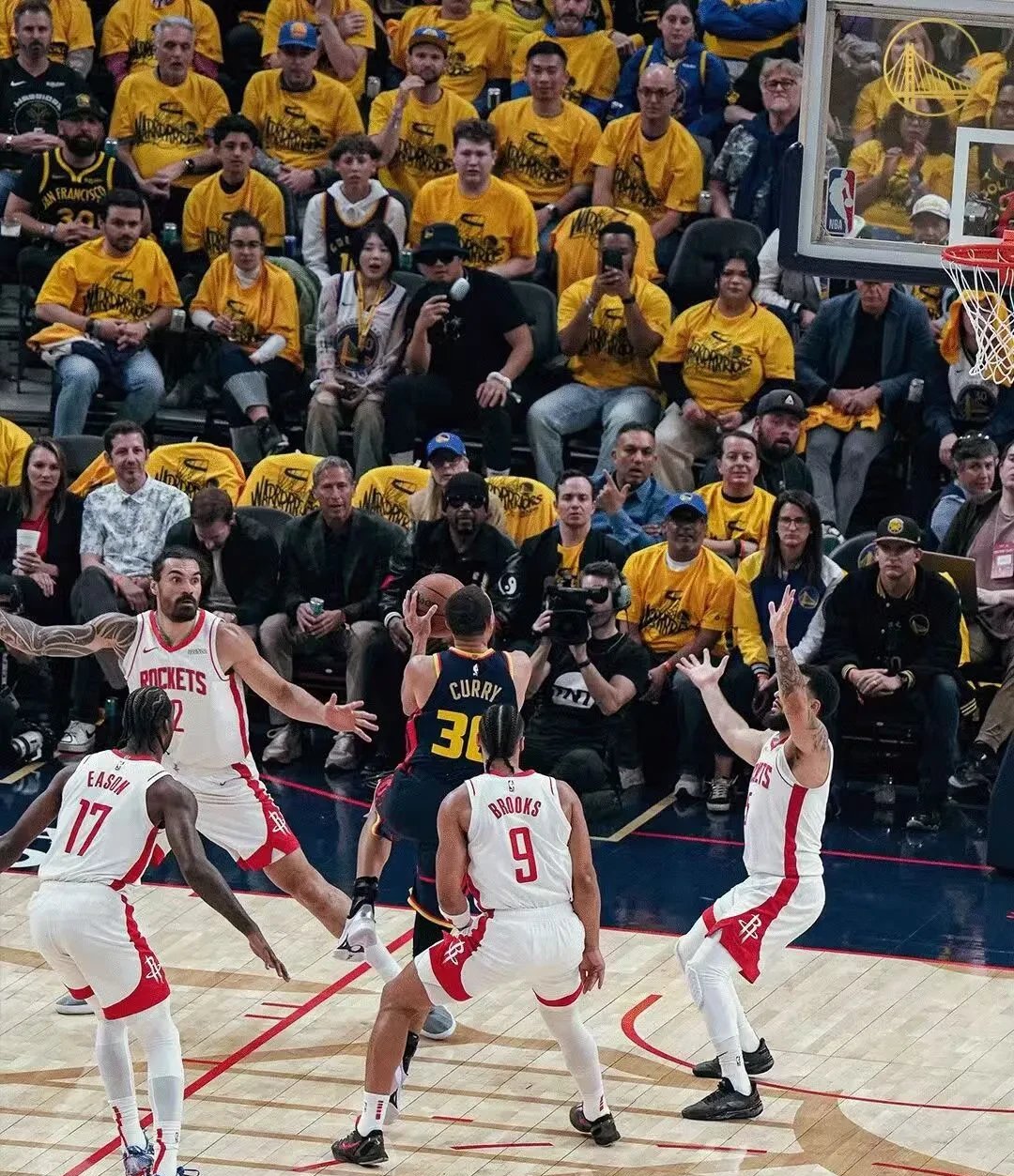 开云体育平台APP-勇士击败火箭，横扫晋级西部决赛