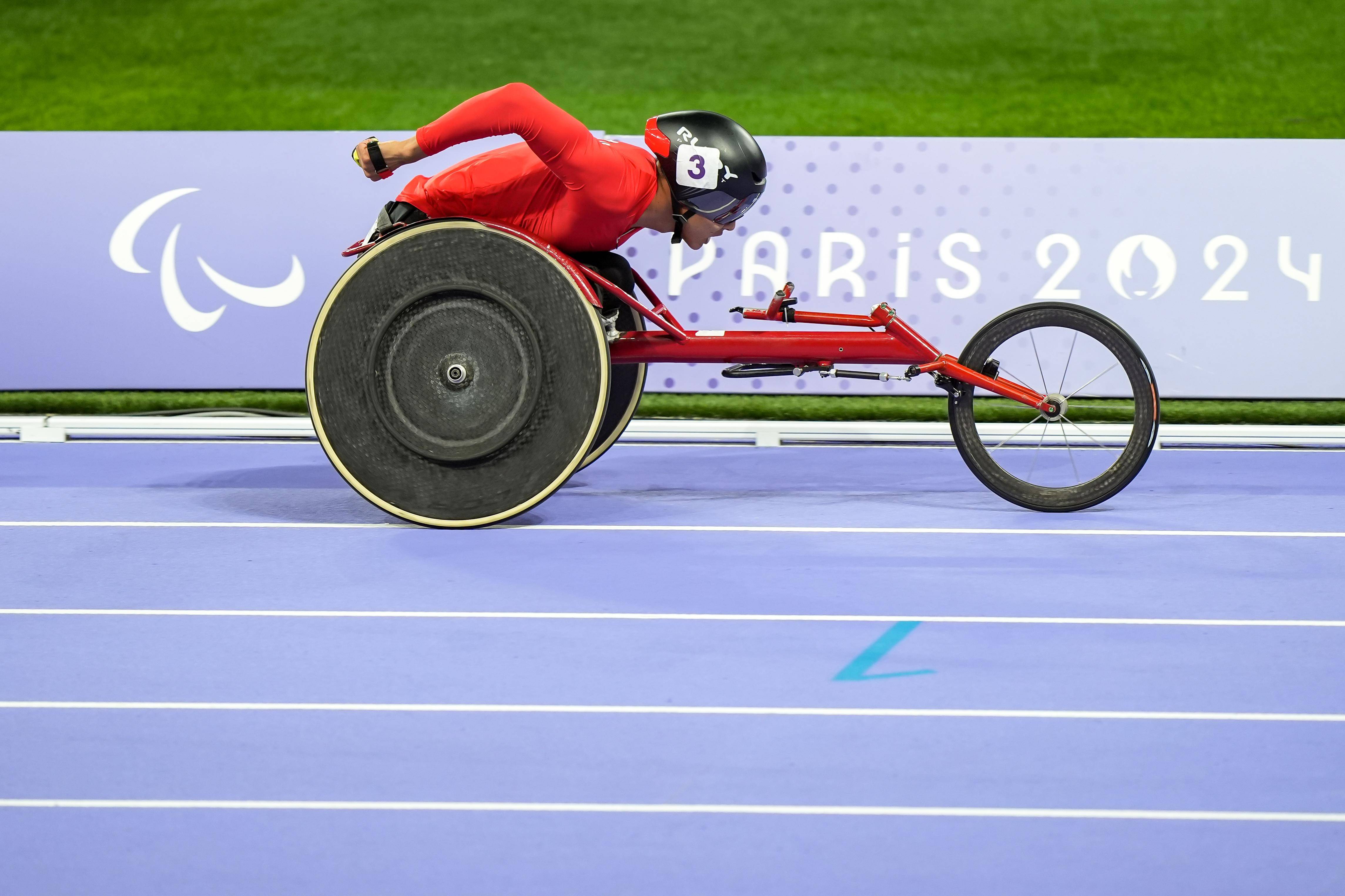 英国田径选手斩获东京奥运比赛铜牌的简单介绍