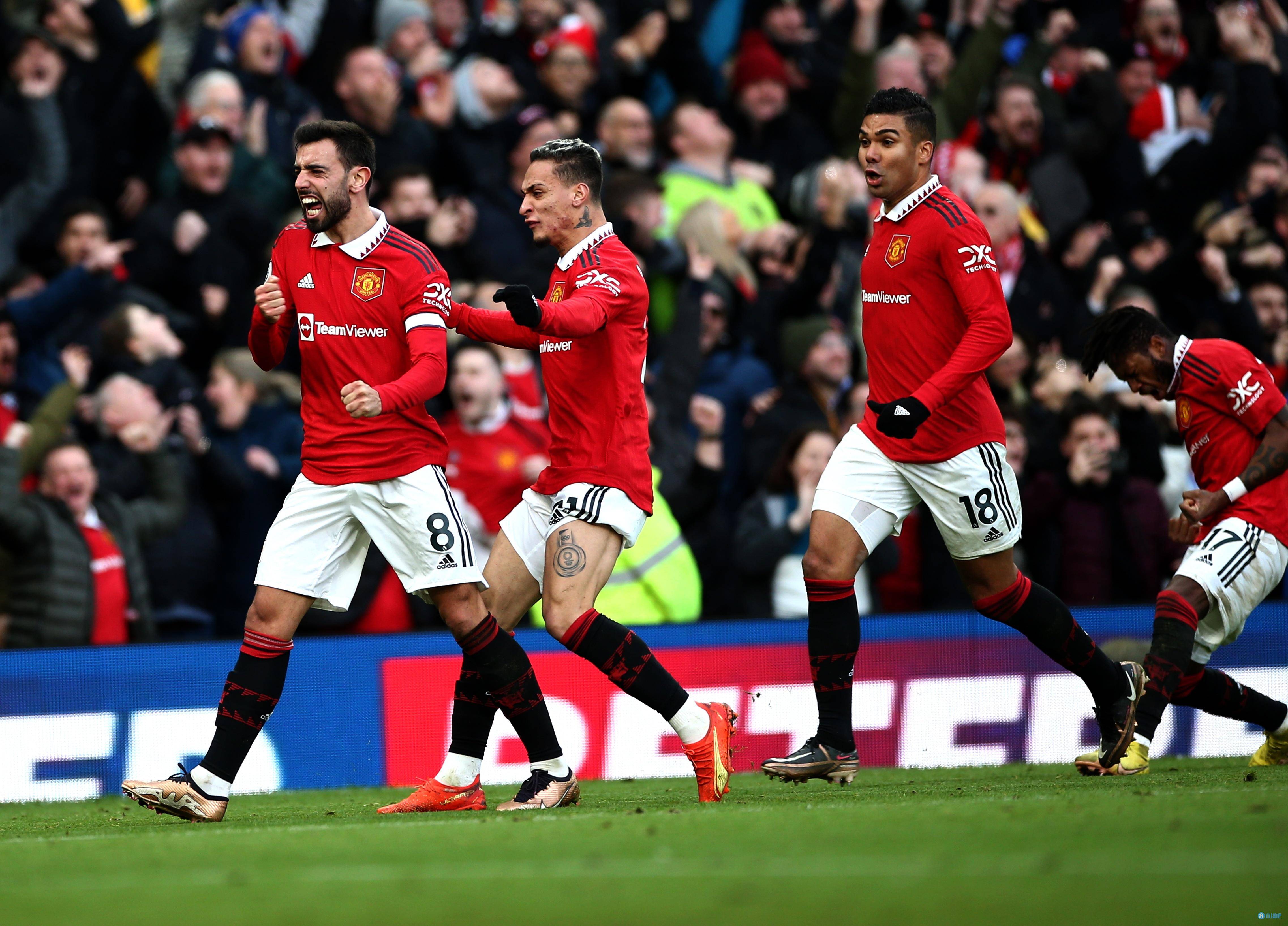 曼联球员集体训练备战，冲击下一场关键战