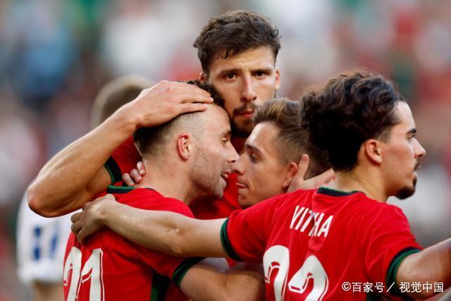 开云体育入口-攻守兼备，欧洲球队在关键时刻展现出色表现