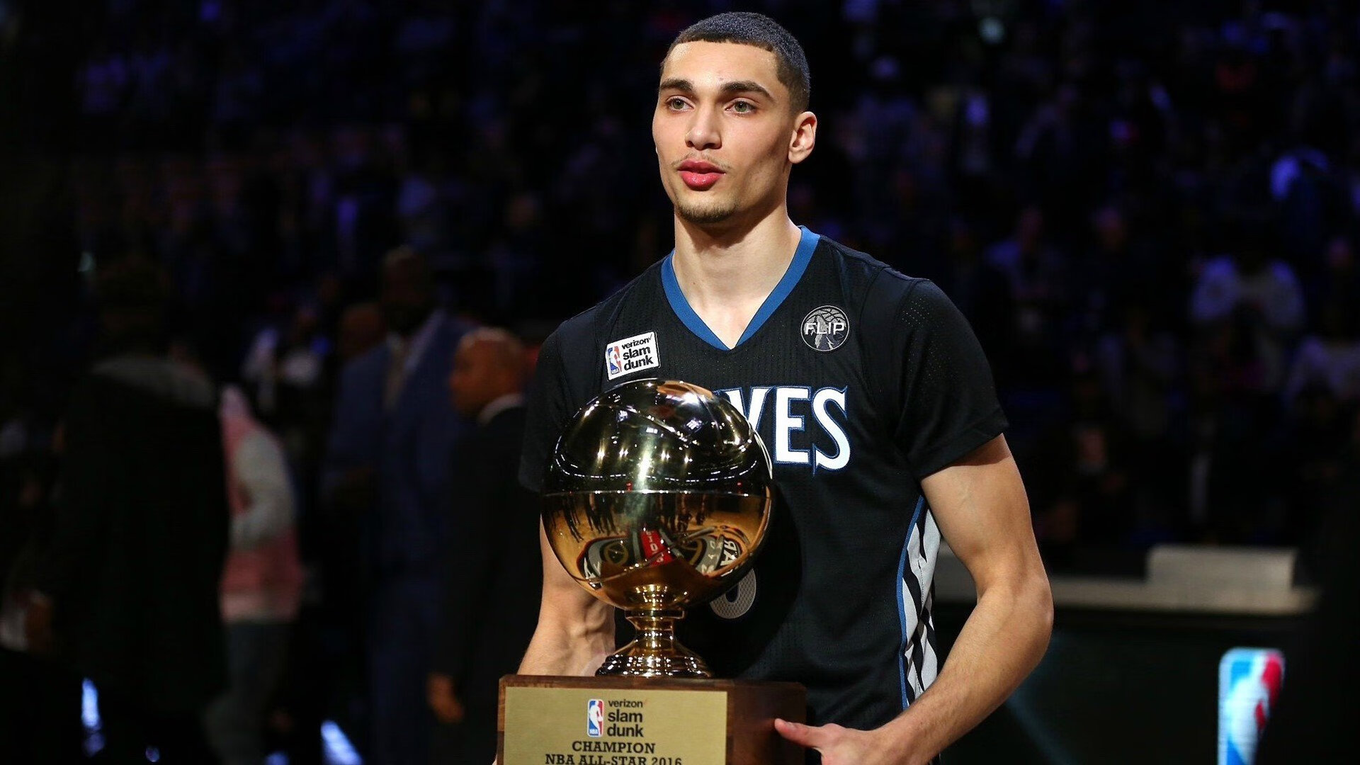 一夜双城记，美加墨世界杯预热的激情，与明尼阿波利斯那记压哨绝杀