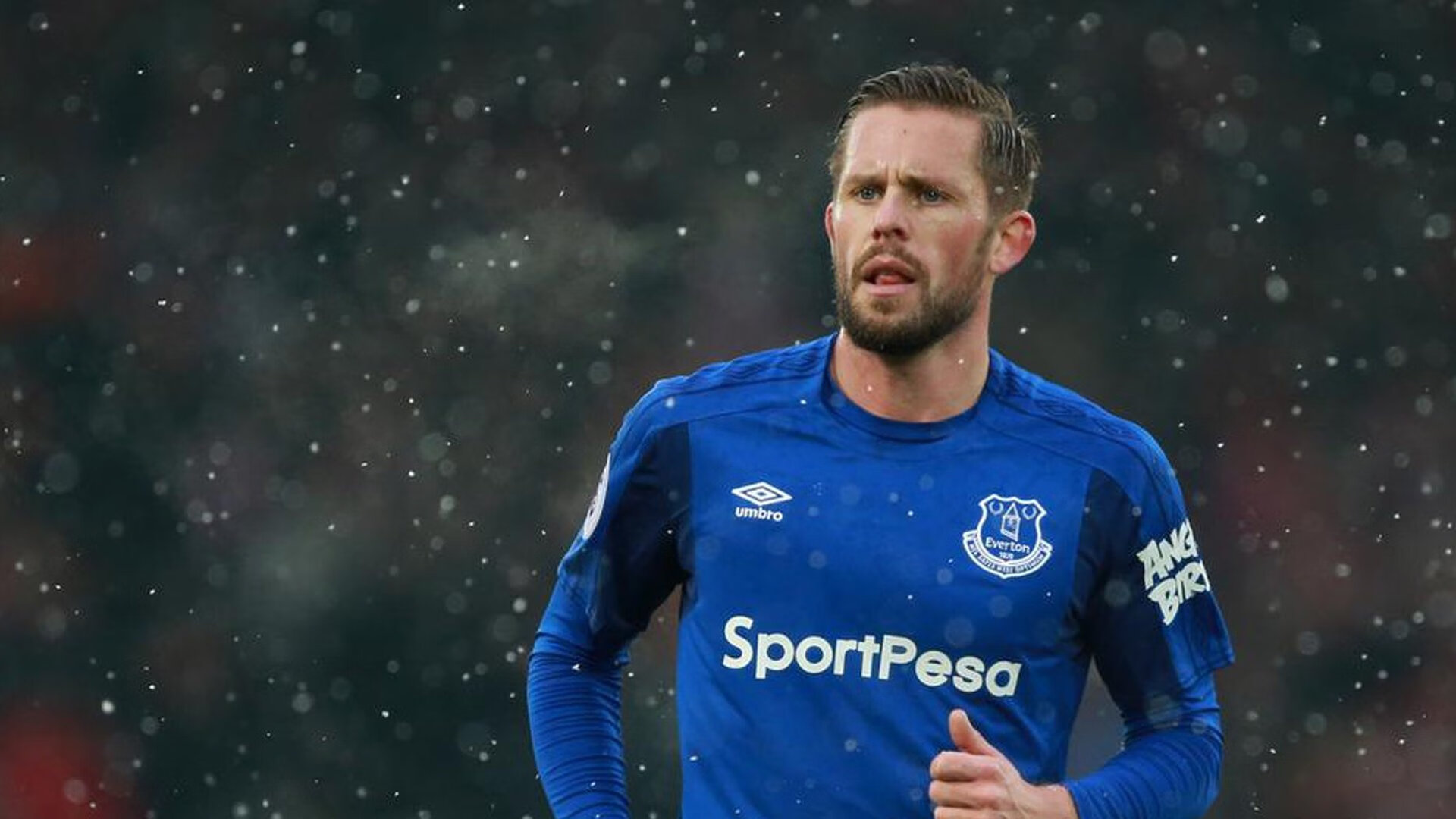 比利时的黄昏，沙特的黎明，当福登在风暴眼中起舞